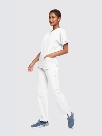 WWE4700_WHTW_LEFT-AWB